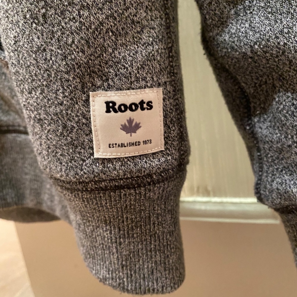 Roots Women's Gray Hoodie - Picture 4 of 8